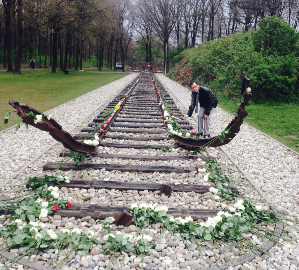 Director Of Education Paid Tribute To Holocaust Victims At Westerbork Camp On Liberation Day Hkhtc